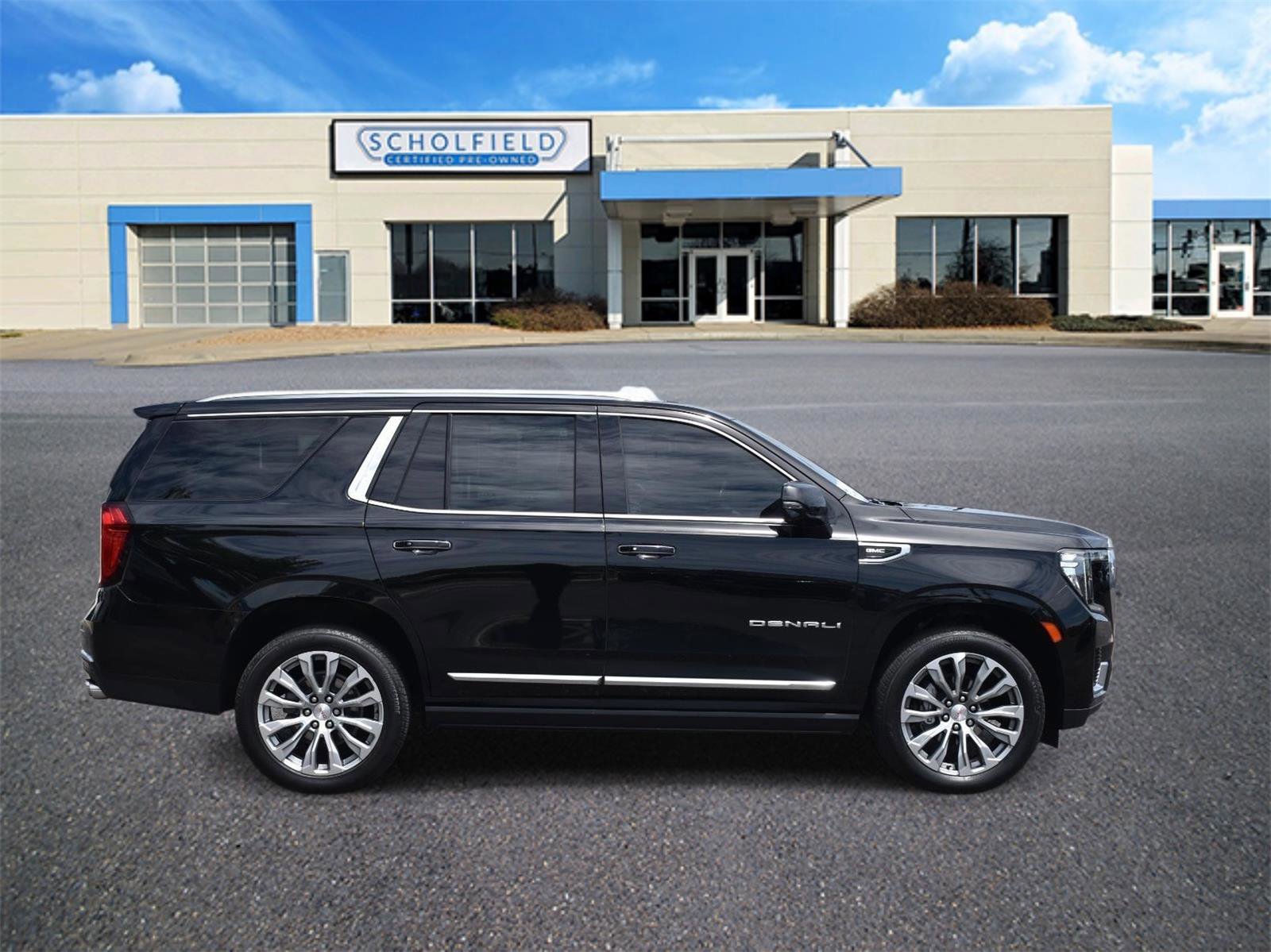 Used 2021 GMC Yukon Denali w/ Denali Ultimate Package AWD/4WD video 2