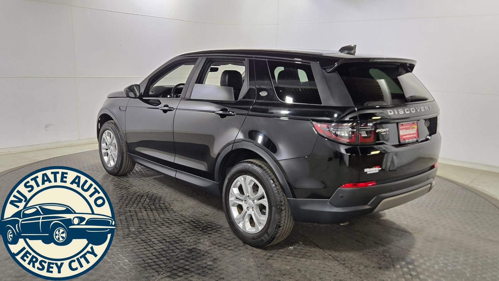 Used 2020 Land Rover Discovery Sport S AWD/4WD image 5