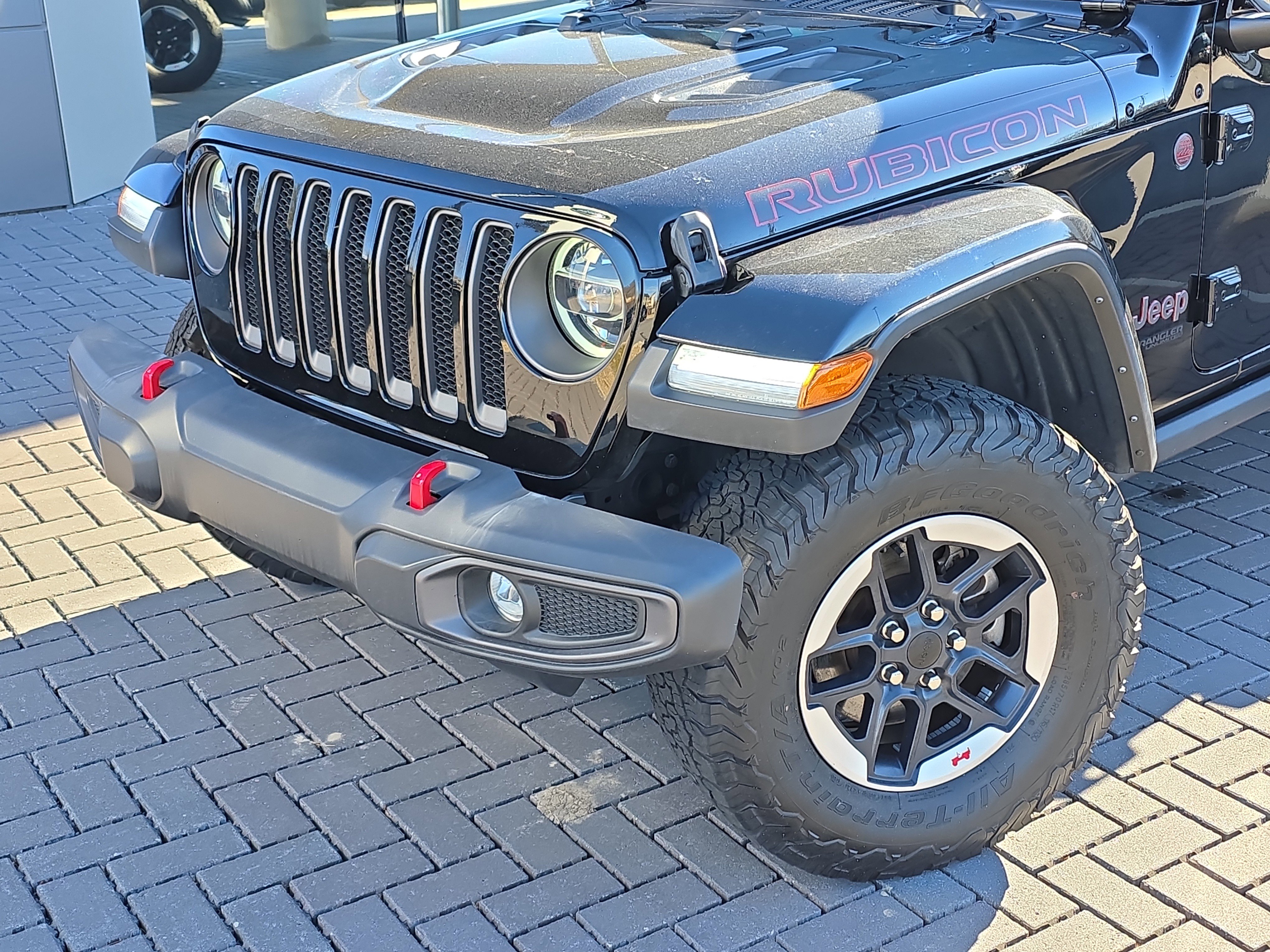 Used 2022 Jeep Wrangler Unlimited Rubicon w/ LED Lighting Group image 9