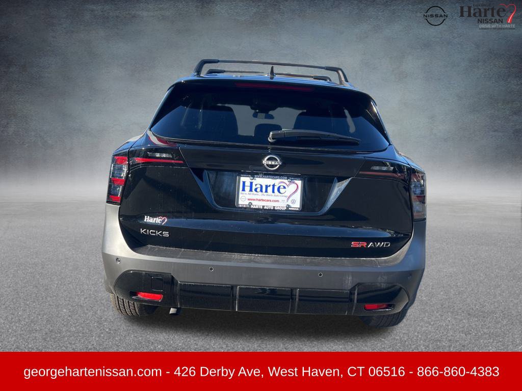 New 2026 Nissan Kicks SR w/ Cold Weather Package AWD/4WD image 5