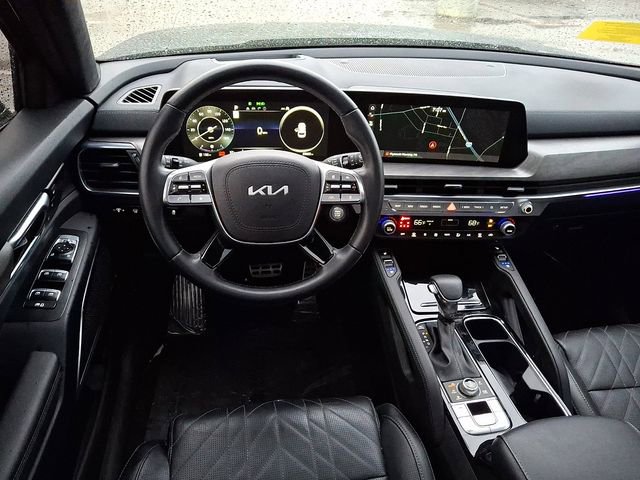 Used 2023 Kia Telluride SX Prestige X-Pro AWD/4WD image 13