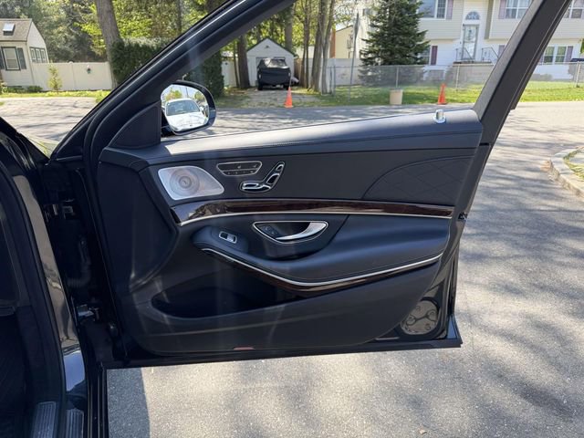 Used 2019 Mercedes-Benz S 560 4MATIC Sedan image 13