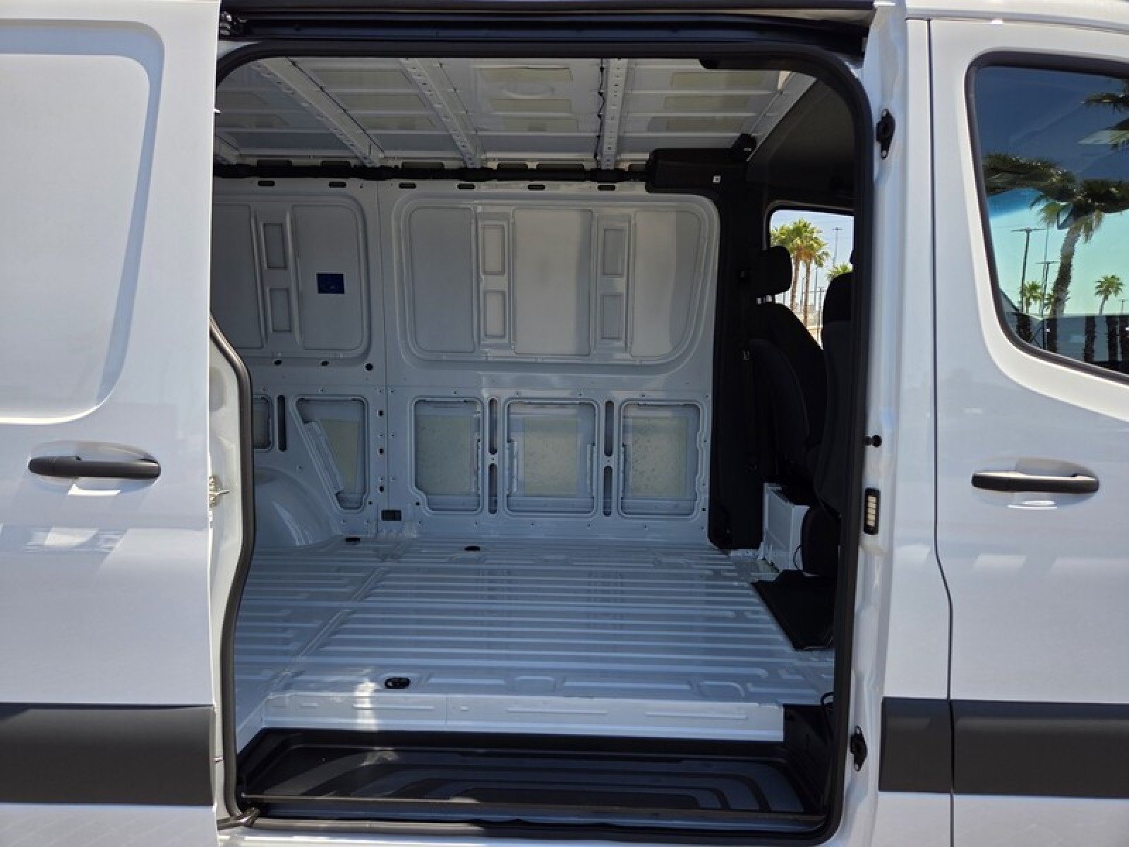 New 2026 Mercedes-Benz Sprinter 2500 image 13