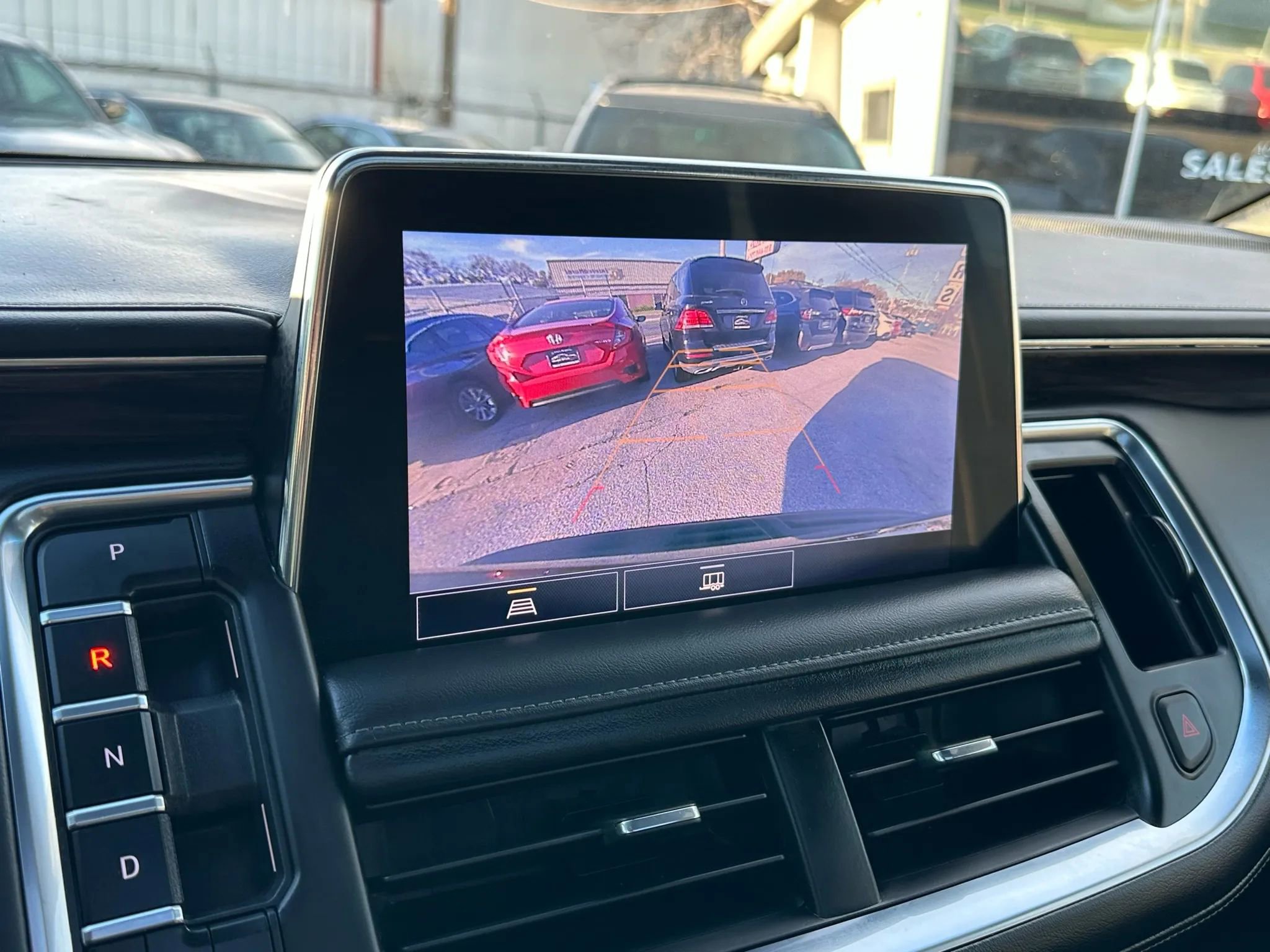 Used 2021 Chevrolet Tahoe LT image 23