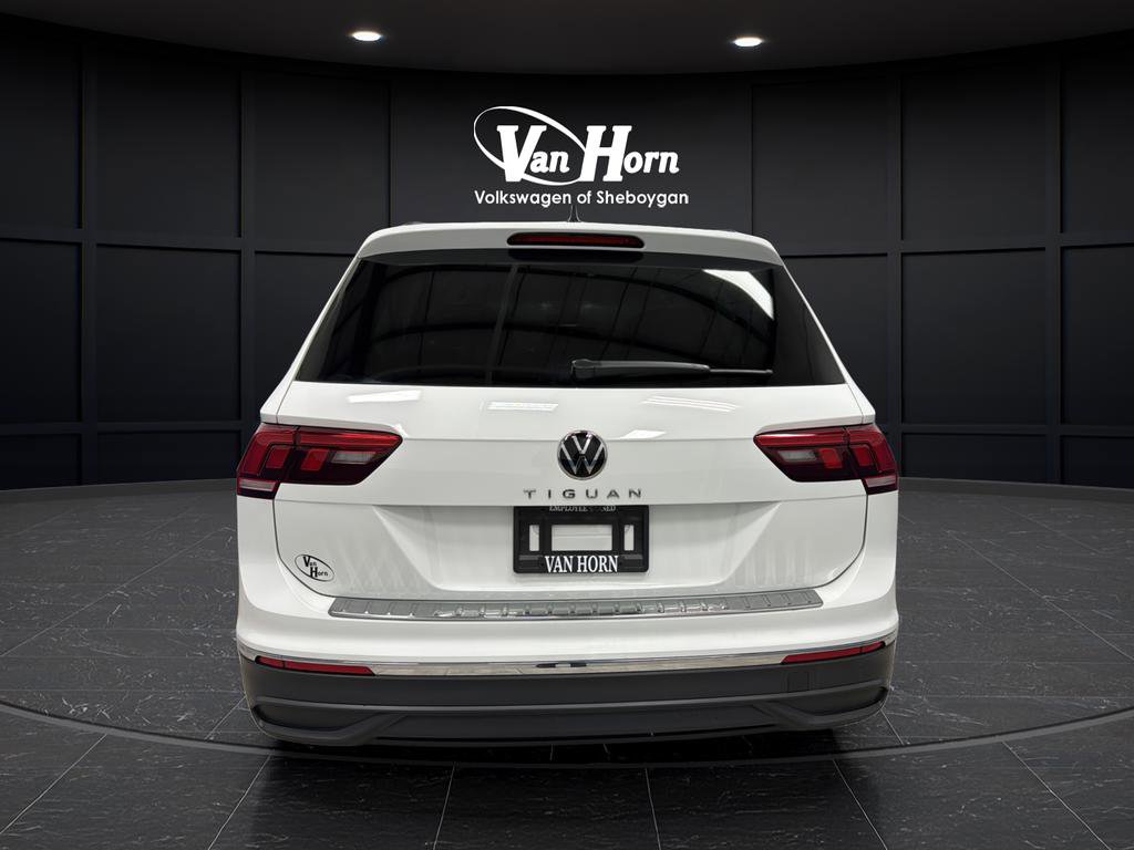 Used 2024 Volkswagen Tiguan S image 6