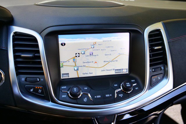 Used 2017 Chevrolet SS / 6.2L V8 / Cooled Seats / Sun image 13