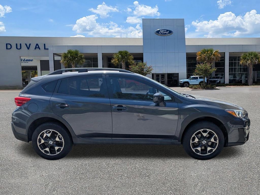 Used 2018 Subaru Crosstrek 2.0i Premium image 3
