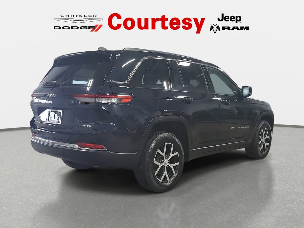 Certified 2024 Jeep Grand Cherokee Limited image 5