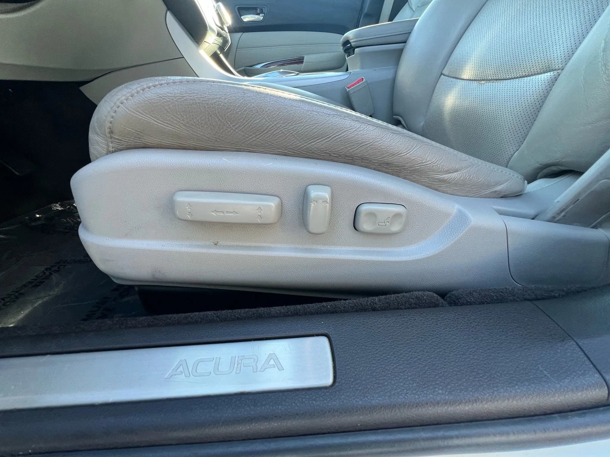 Used 2016 Acura TLX V6 SH-AWD w/ Technology Pkg image 23