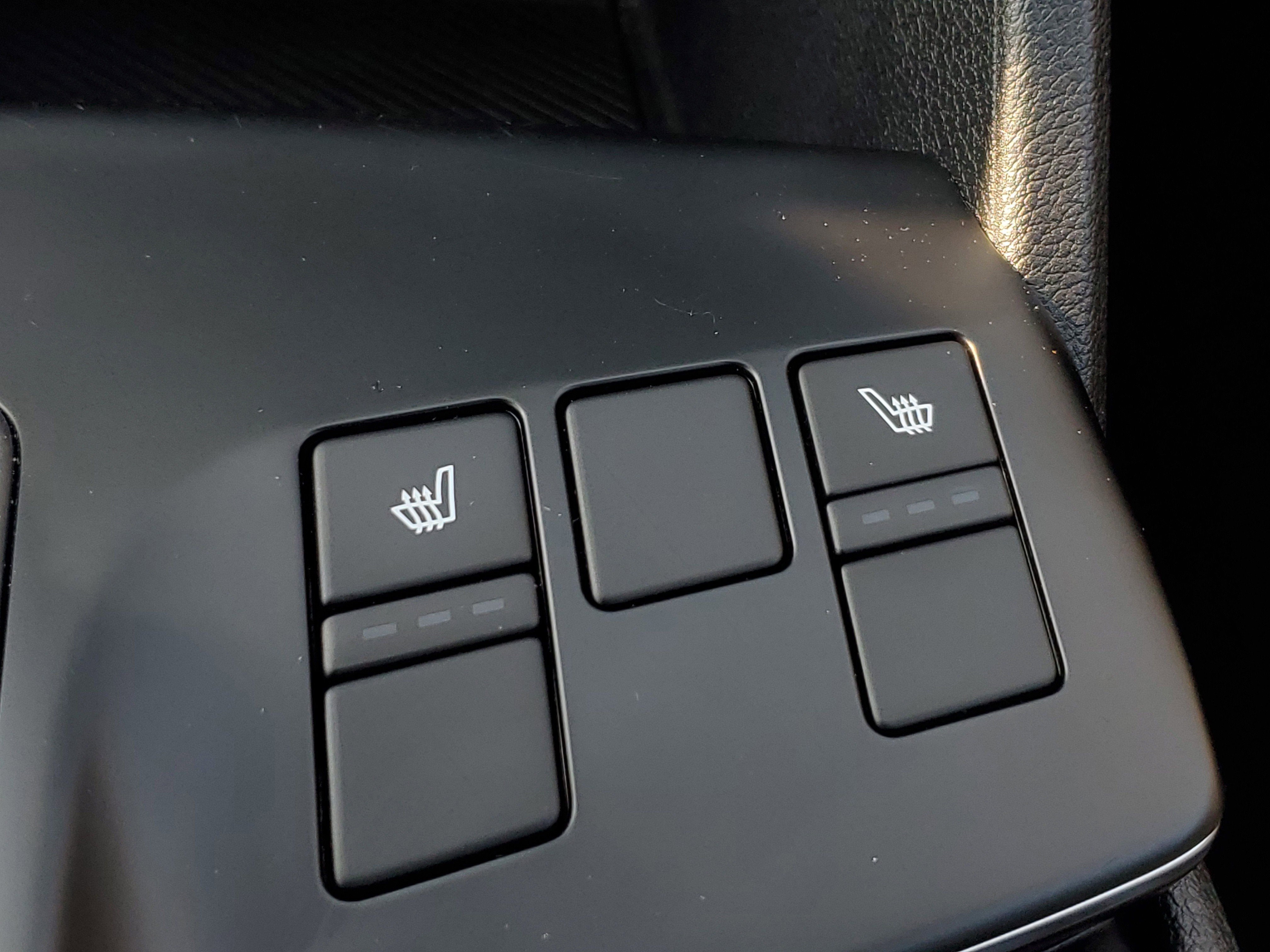 Used 2025 Kia Sportage LX AWD/4WD image 28
