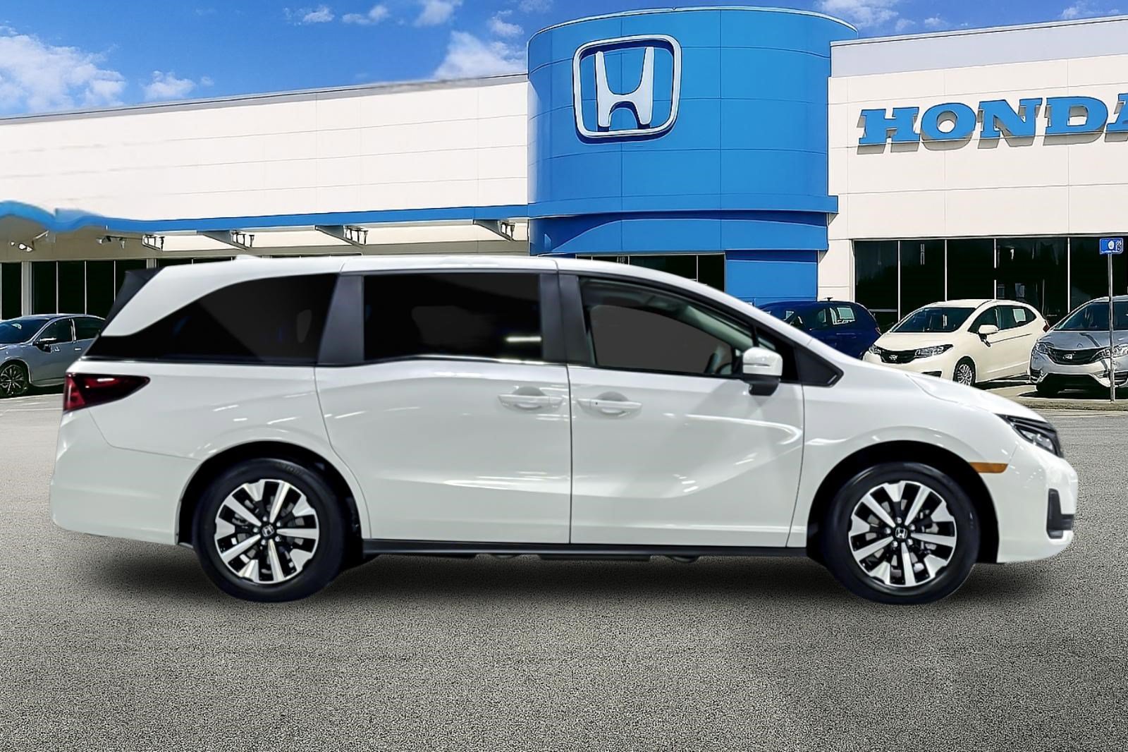 New 2027 Honda Odyssey EX-L image 7