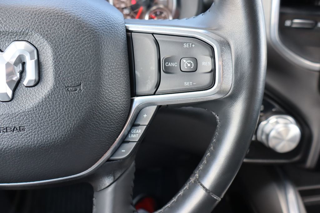 Used 2023 RAM 1500 Laramie AWD/4WD image 8