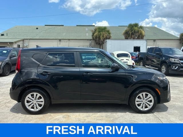 Used 2020 Kia Soul LX FWD image 8