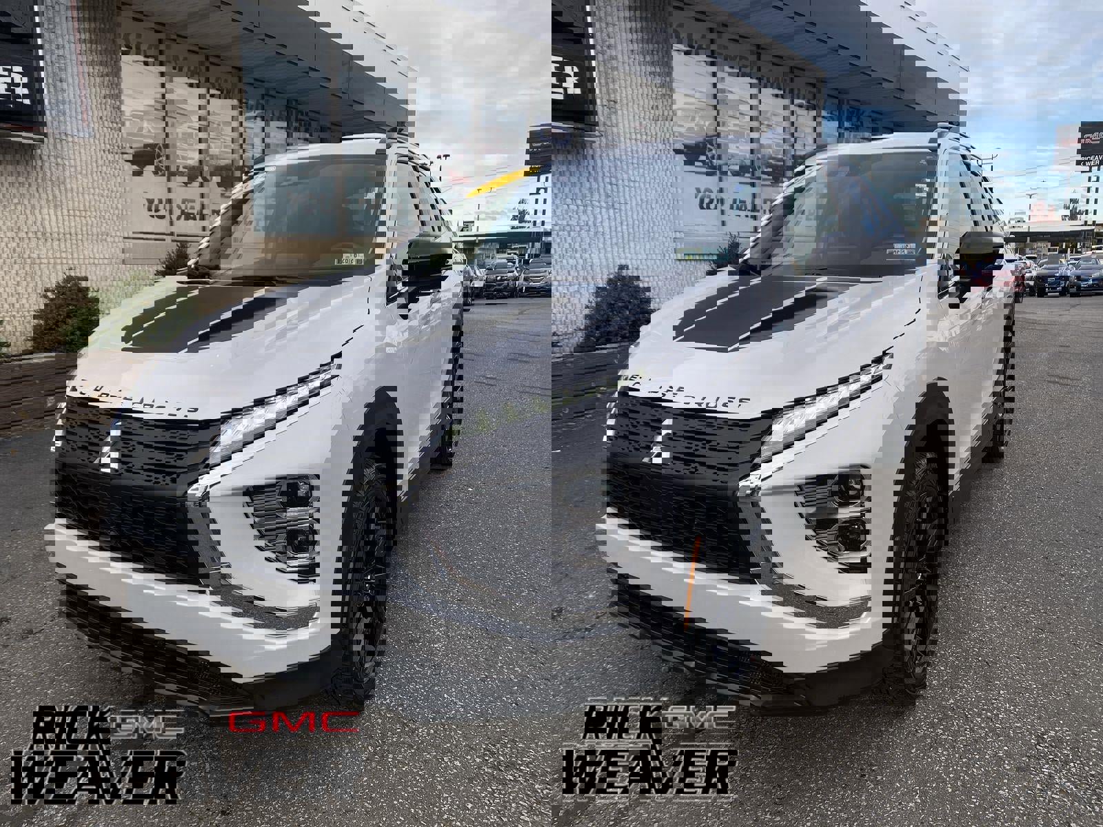 Used 2024 Mitsubishi Eclipse Cross LE