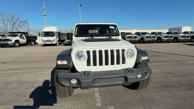 Used 2019 Jeep Wrangler Unlimited Sport S AWD/4WD image 3