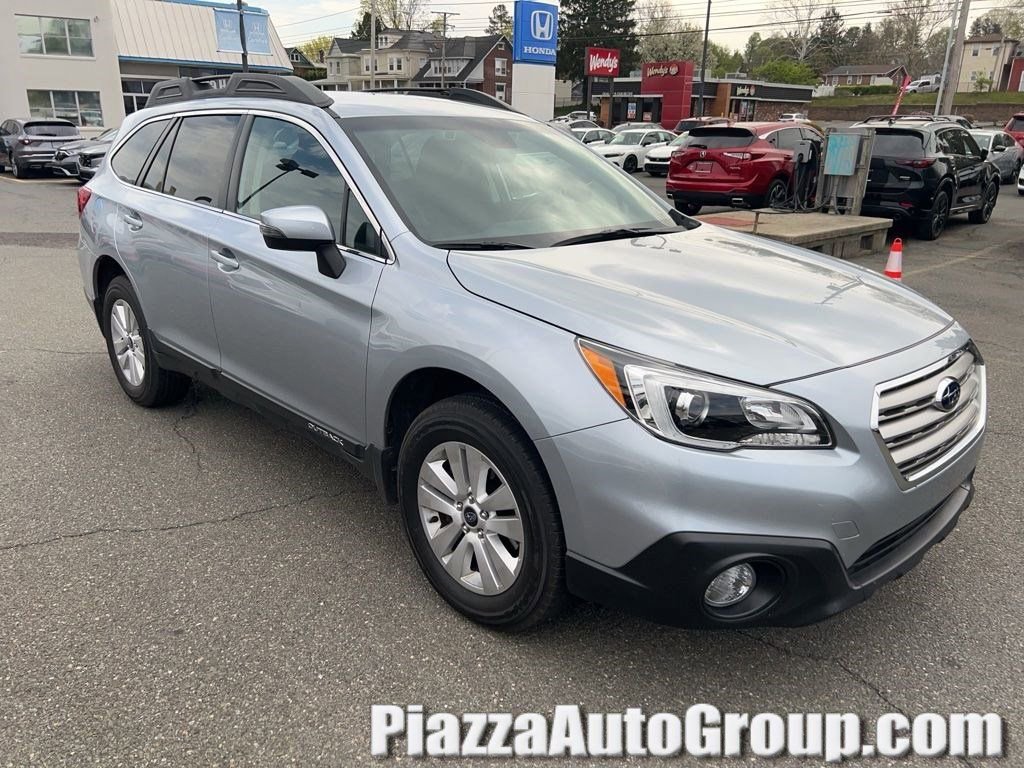 Used 2017 Subaru Outback 2.5i Premium image 1