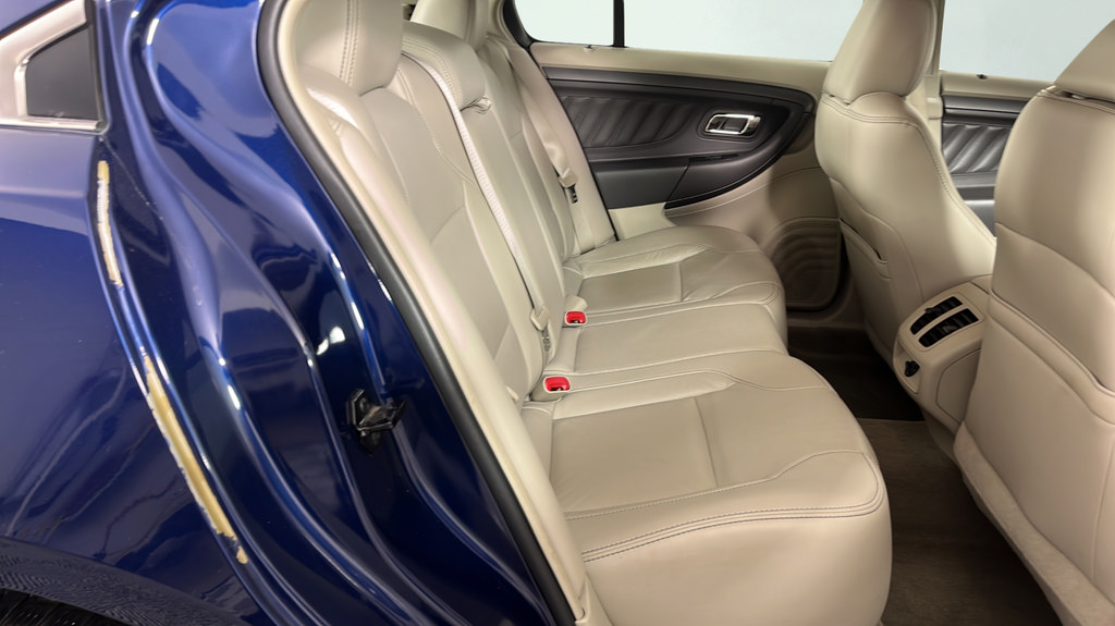 Used 2012 Ford Taurus SEL FWD image 14
