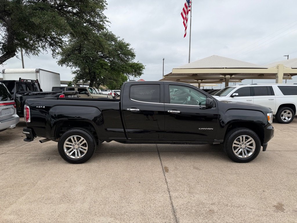 Used 2016 GMC Canyon SLT w/ Driver Alert Package AWD/4WD image 10