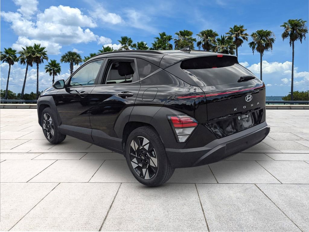 Used 2024 Hyundai Kona SEL image 7