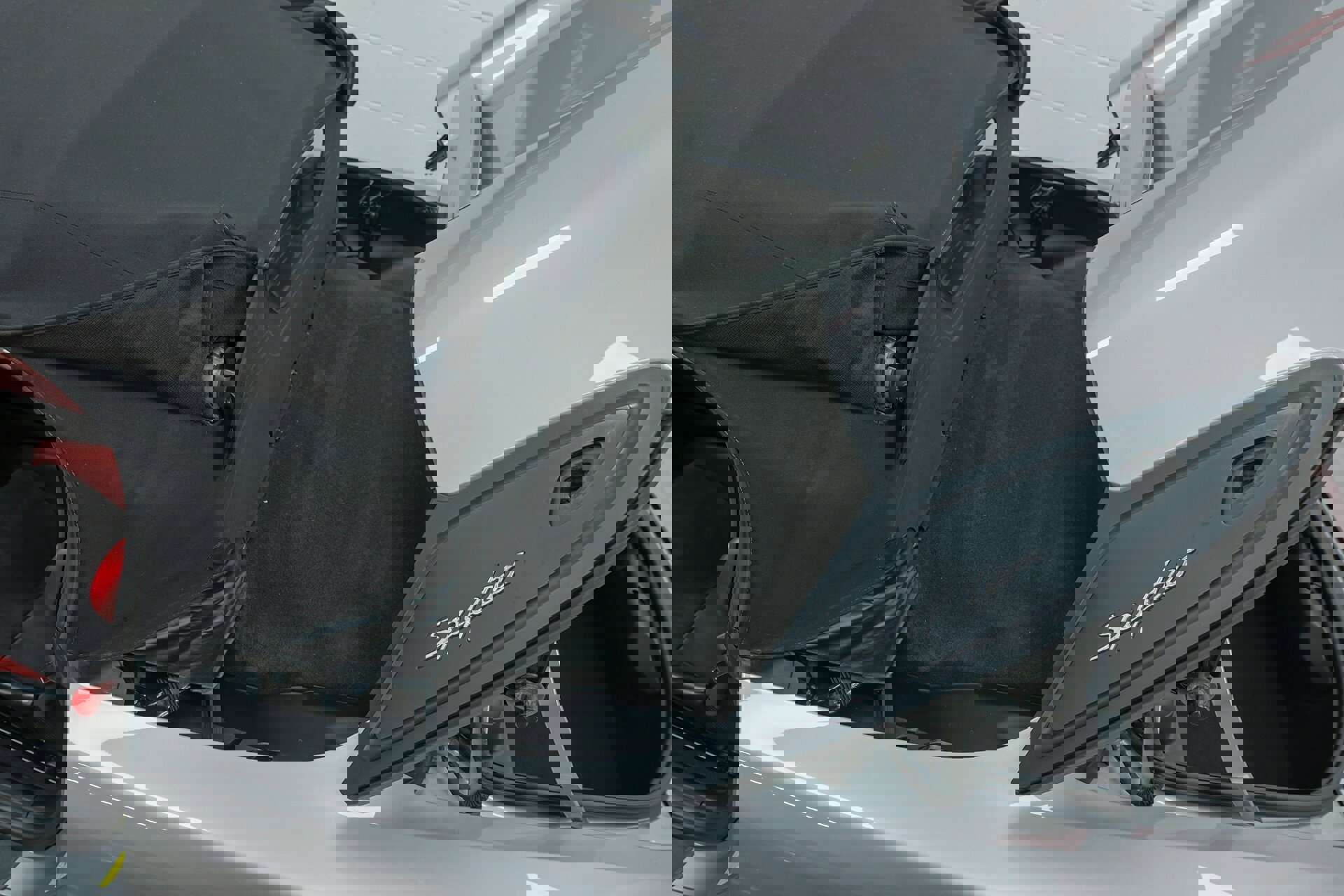 Used 2016 Porsche Boxster Spyder image 24