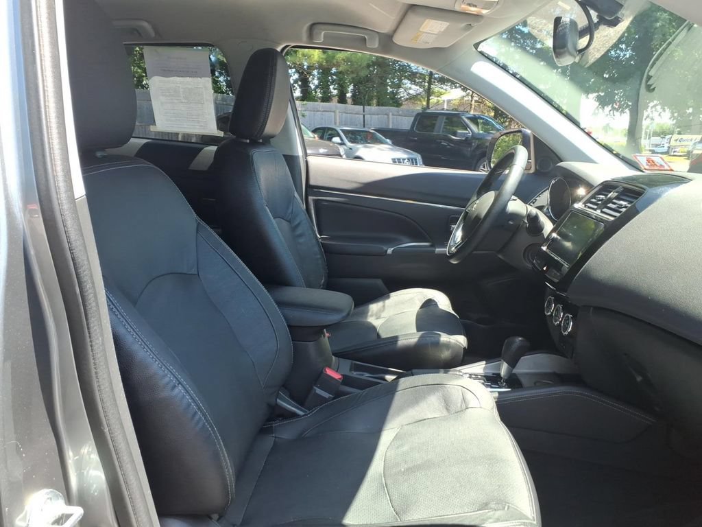 Used 2018 Mitsubishi Outlander Sport SEL FWD image 10