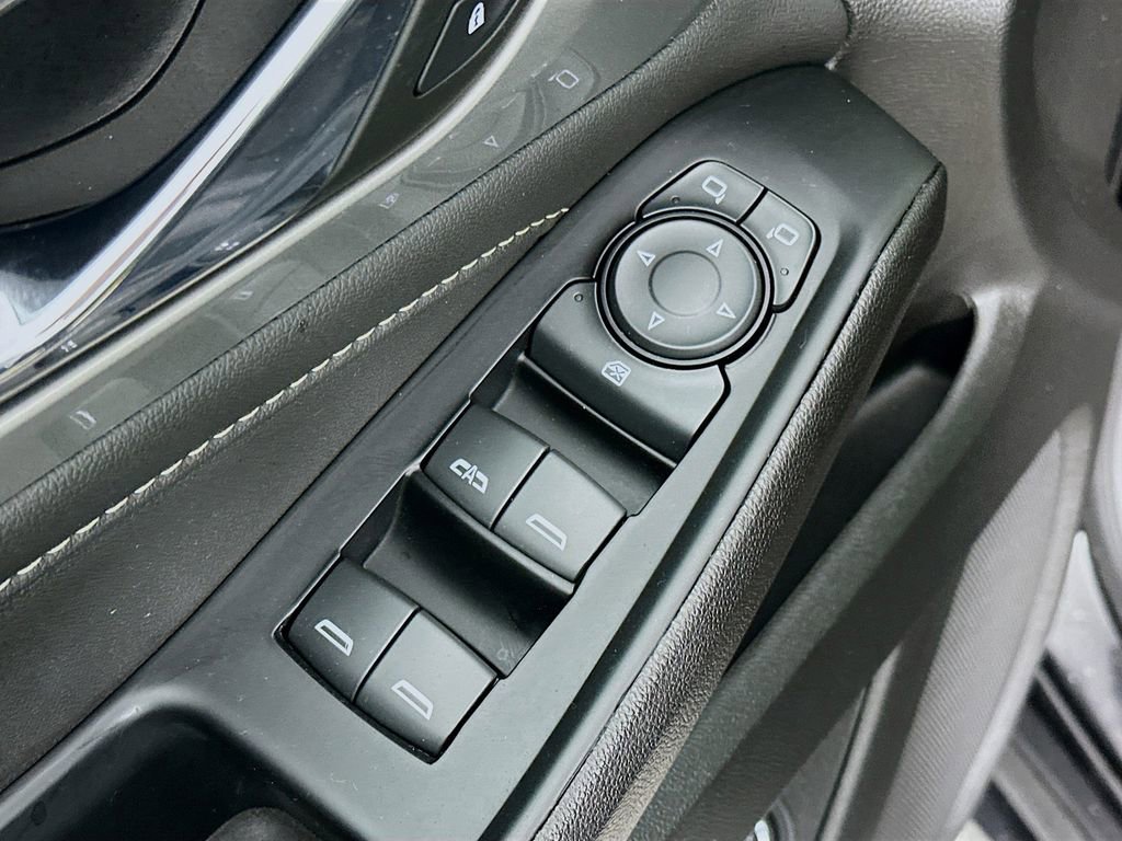 Used 2023 Chevrolet Traverse LT w/ LPO, Cargo Package image 24