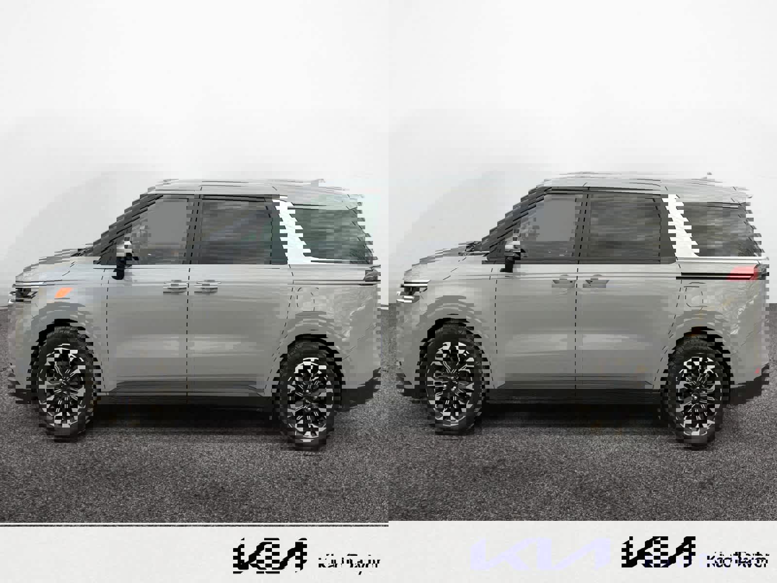 Used 2024 Kia Carnival EX image 2