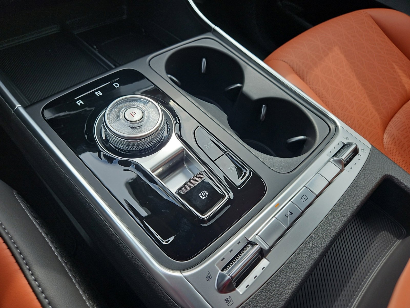 New 2026 Kia Carnival SX image 28