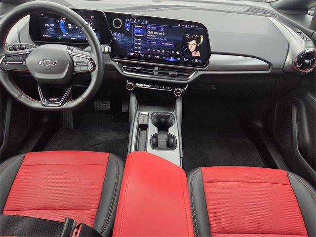 Certified 2024 Chevrolet Equinox EV RS image 12