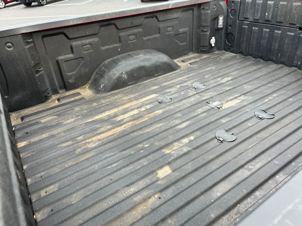 Used 2024 Chevrolet Silverado 2500 Custom w/ Custom Value Package image 23