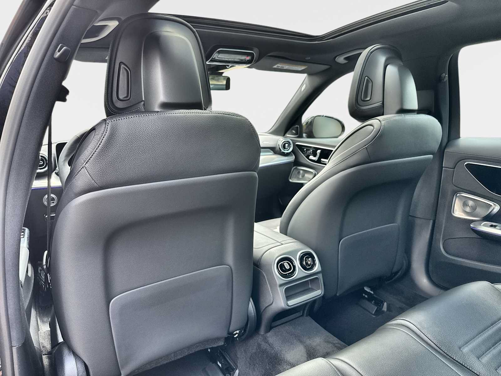 New 2026 Mercedes-Benz C 43 AMG 4MATIC Sedan image 19