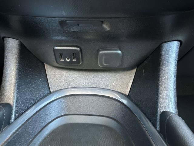 Used 2016 Chevrolet Malibu LT image 22