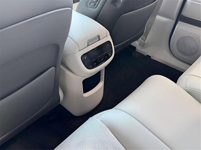 New 2026 Hyundai Ioniq 9 SEL image 14