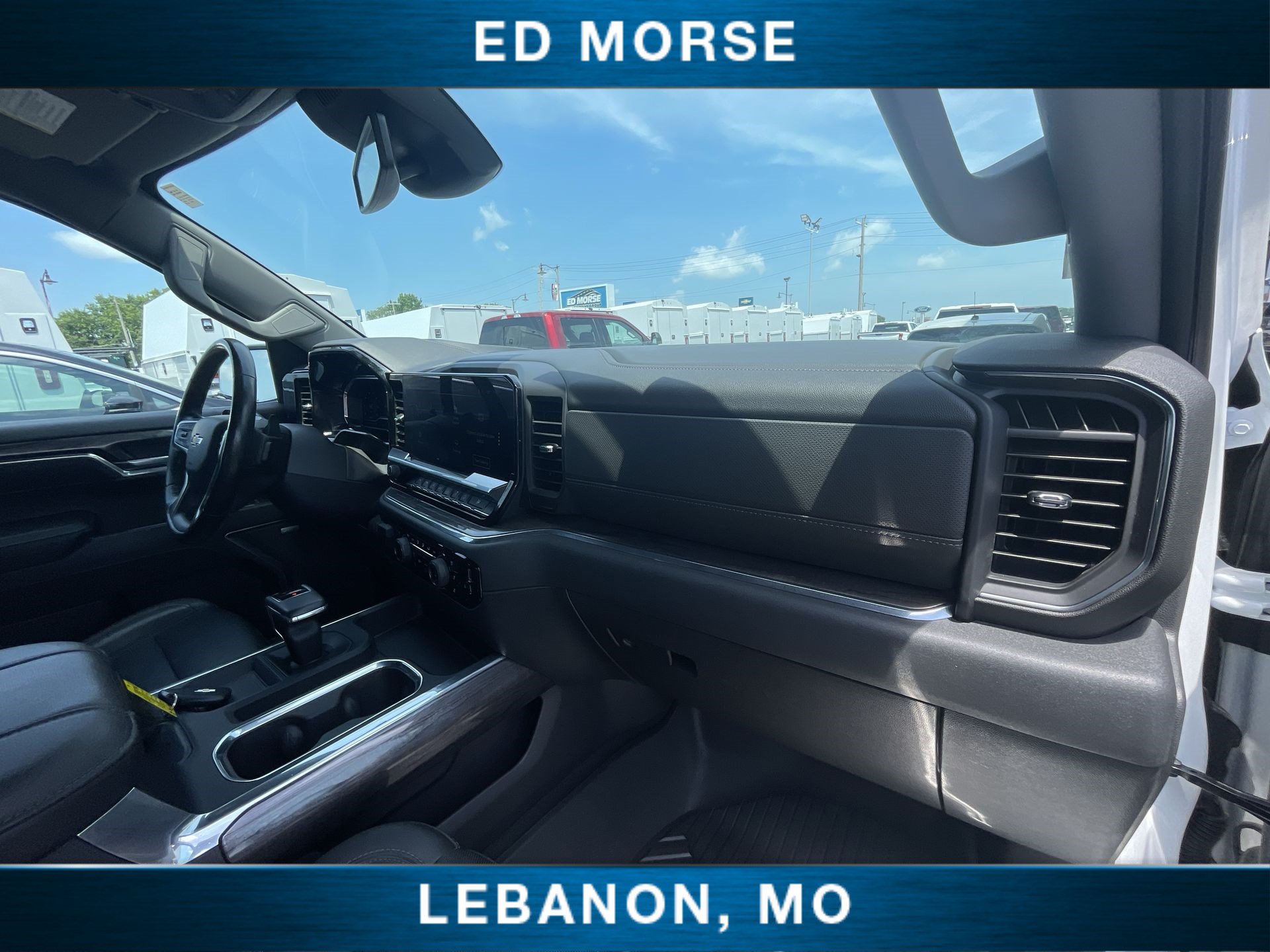 Certified 2023 Chevrolet Silverado 1500 LTZ w/ LTZ Convenience Package II AWD/4WD image 27