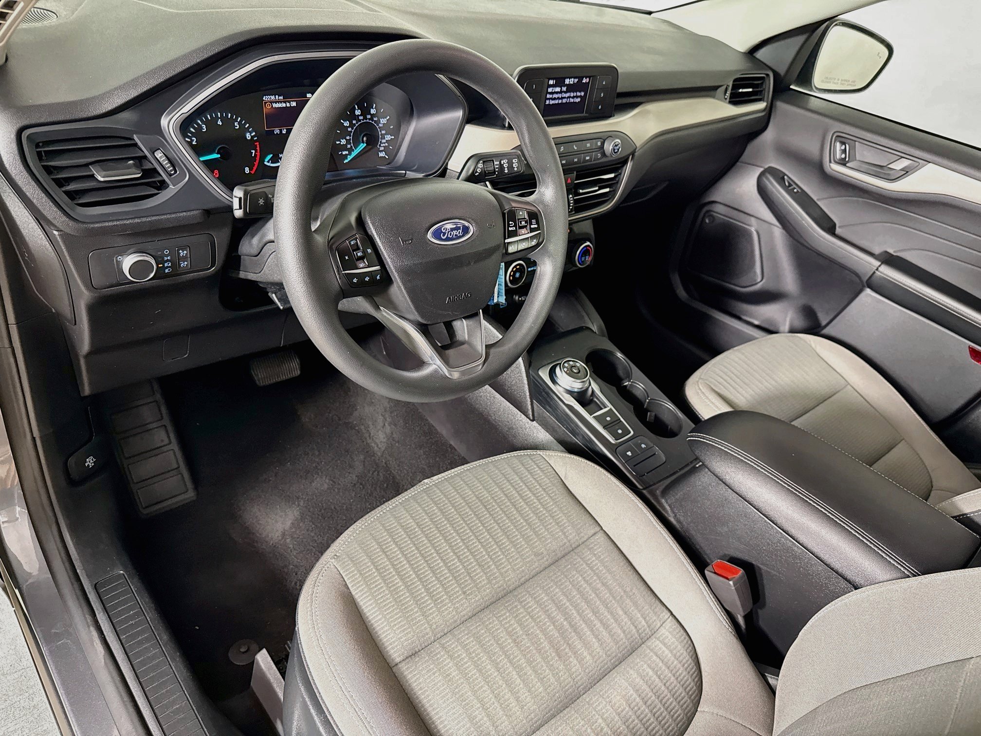 Used 2022 Ford Escape S FWD image 8