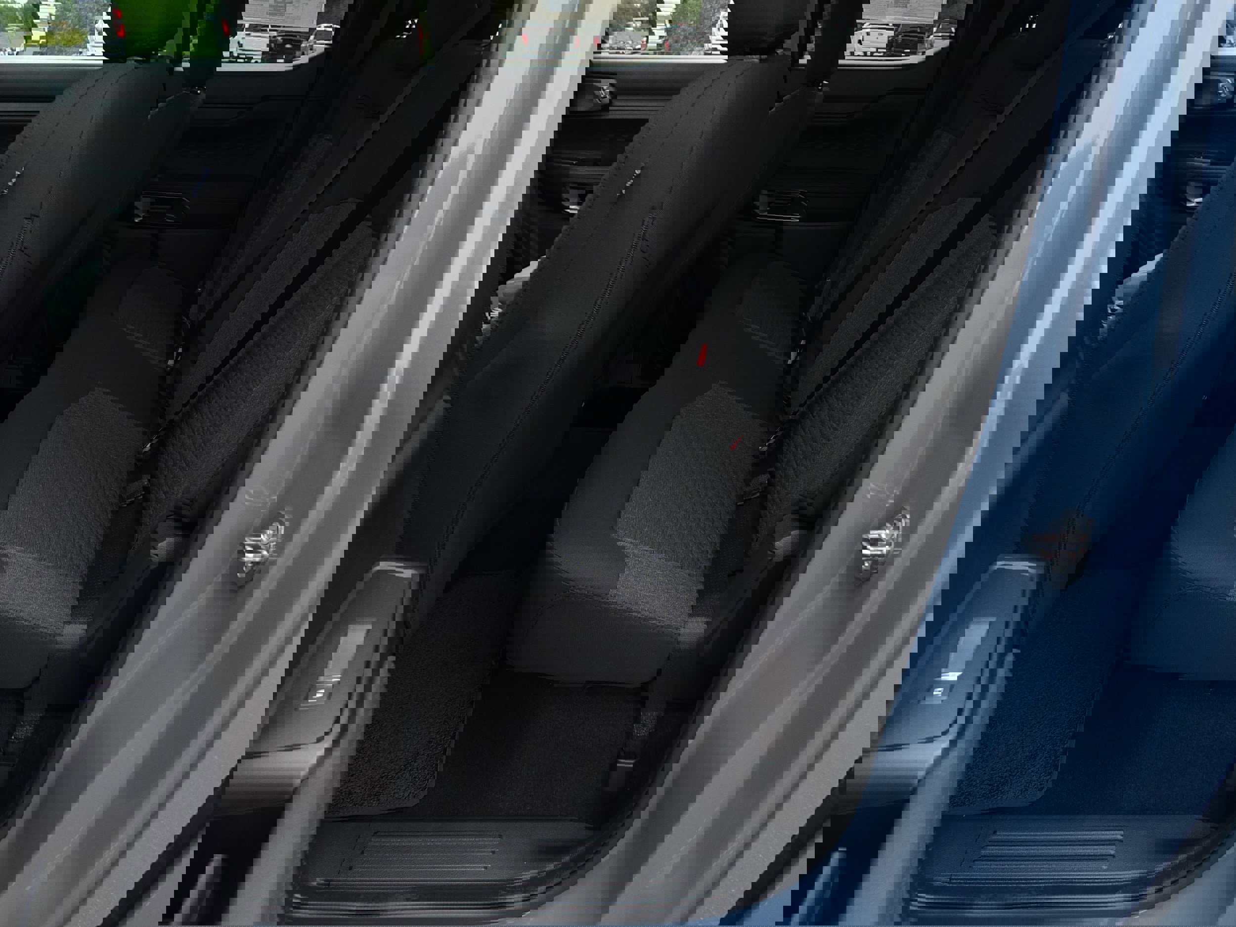 New 2025 Ford Ranger XLT w/ Equipment Group 301A High image 11