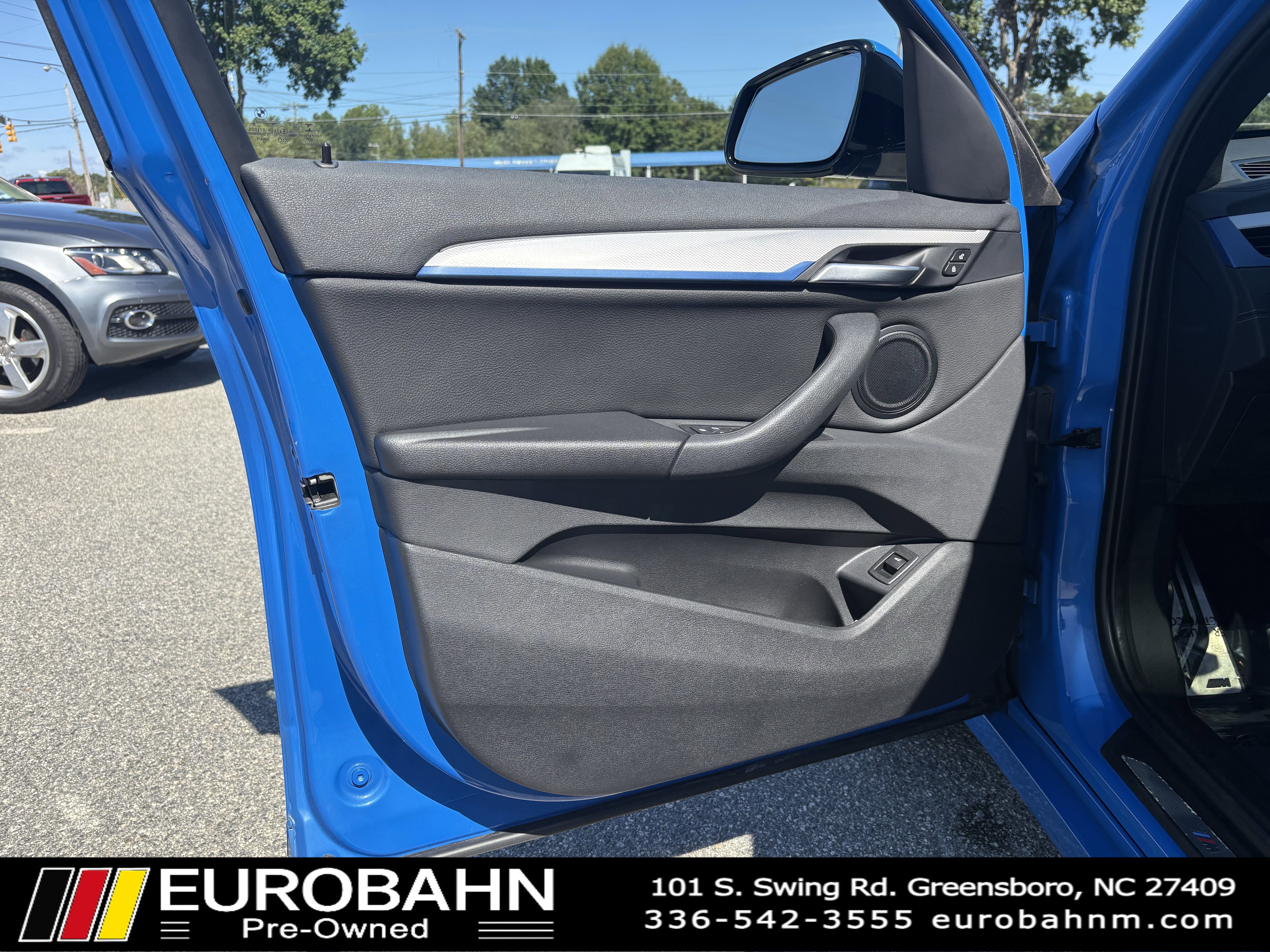 Used 2020 BMW X1 xDrive28i image 9