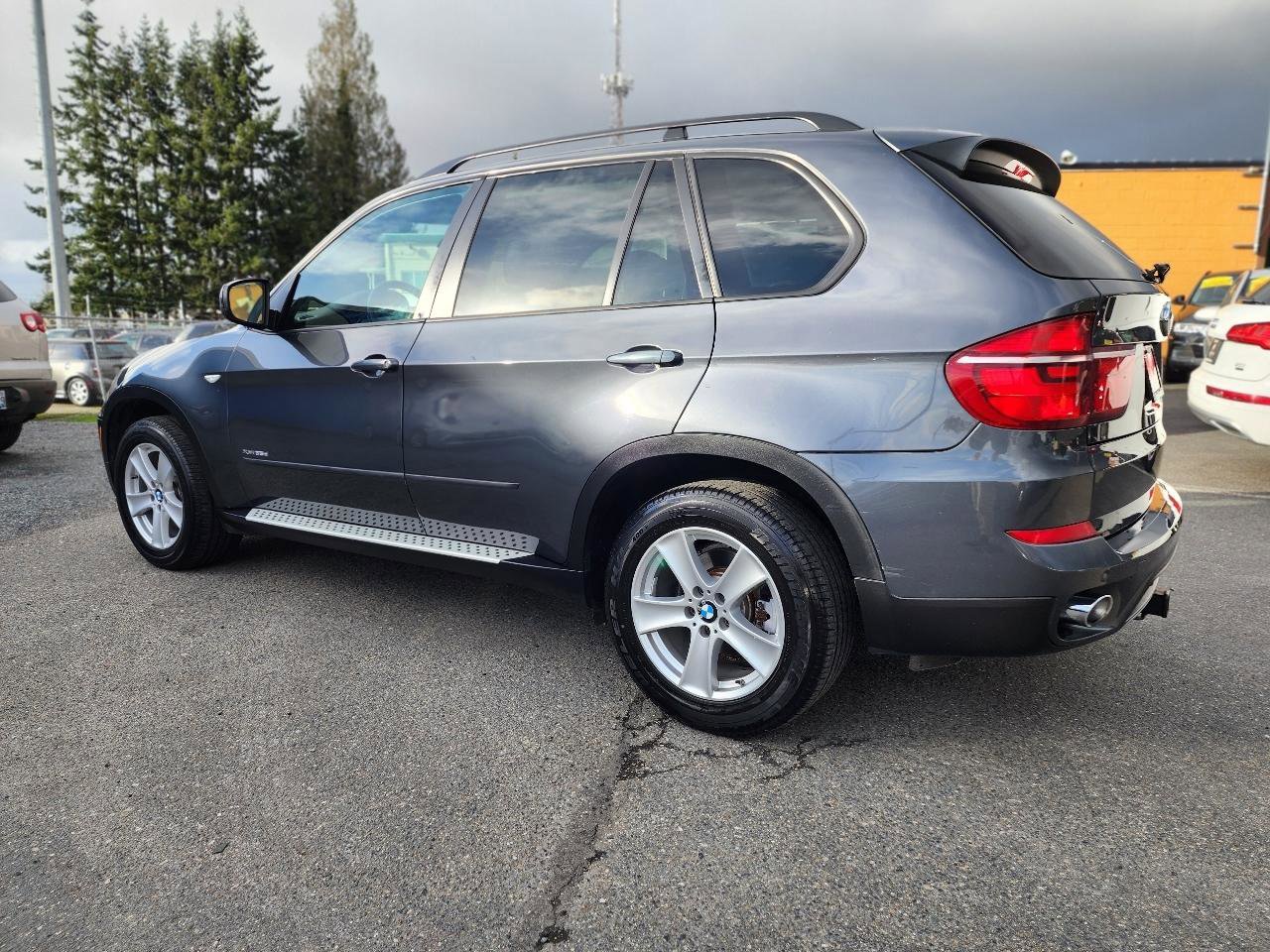 Used 2012 BMW X5 xDrive35d image 9