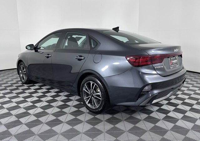 Used 2024 Kia Forte LXS image 6