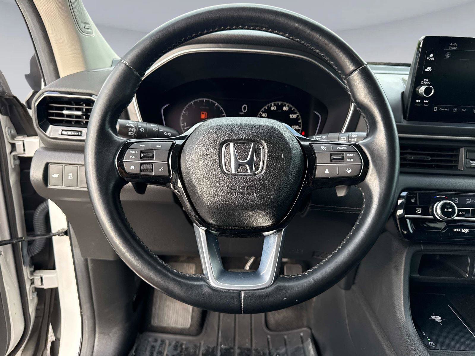 Certified 2024 Honda Pilot Touring image 29