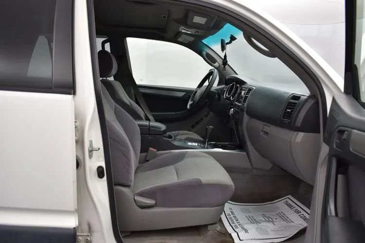 Used 2003 Toyota 4Runner Sport AWD/4WD image 17
