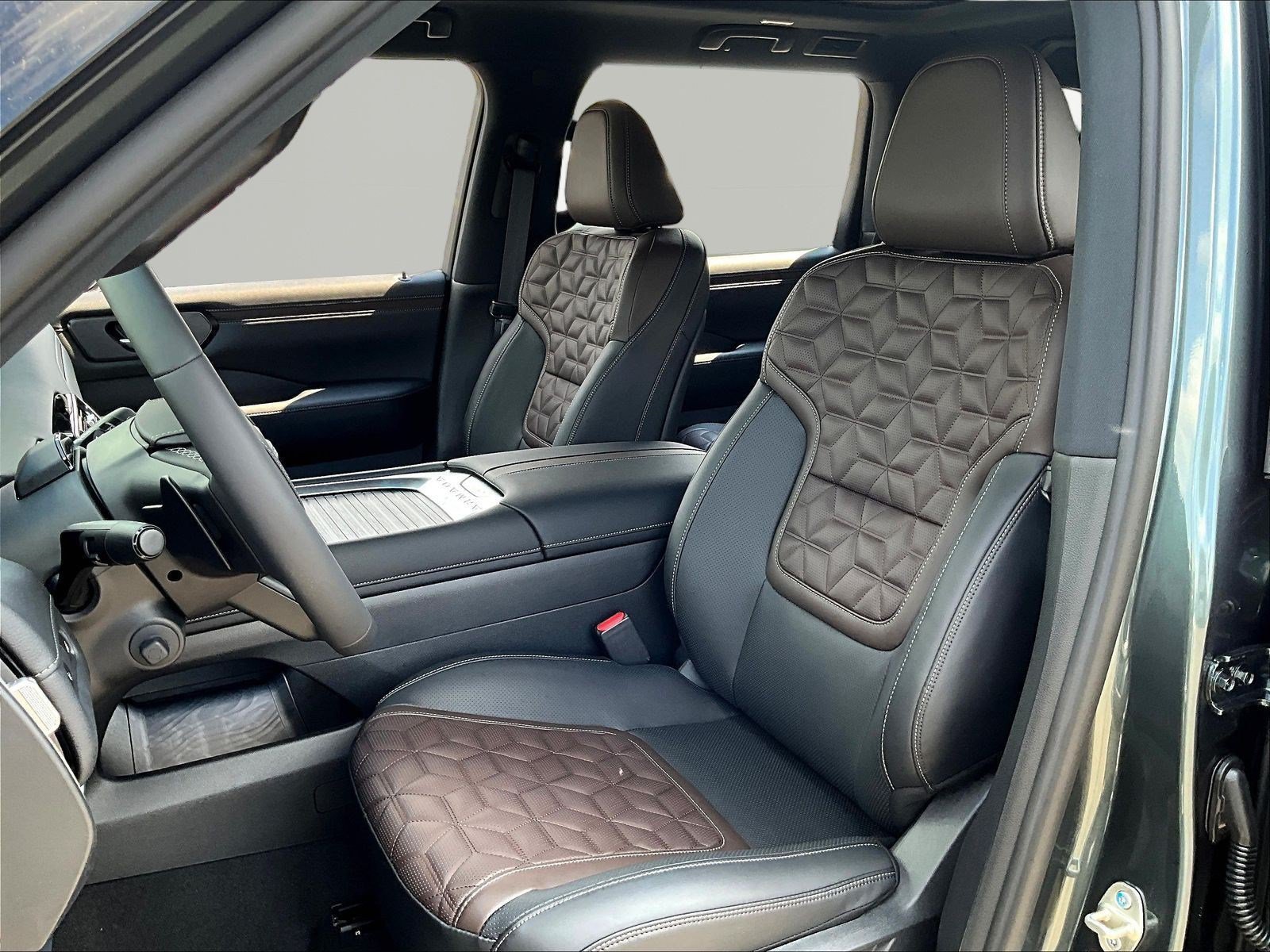New 2026 Nissan Armada Platinum Reserve AWD/4WD image 17