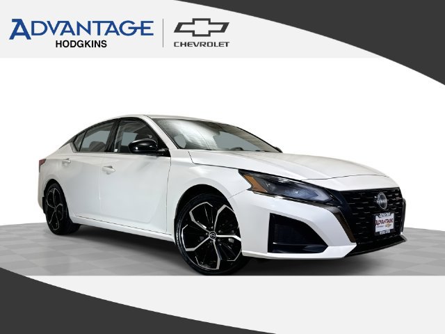 Used 2023 Nissan Altima 2.5 SR w/ SR Premium Package
