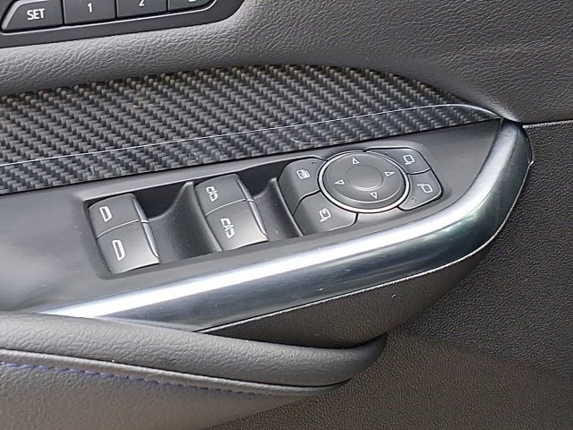 Used 2025 Cadillac XT4 Sport image 18