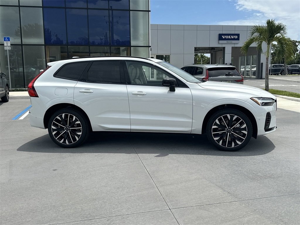 New 2026 Volvo XC60 T8 Ultra w/ Protection Package Premier image 5
