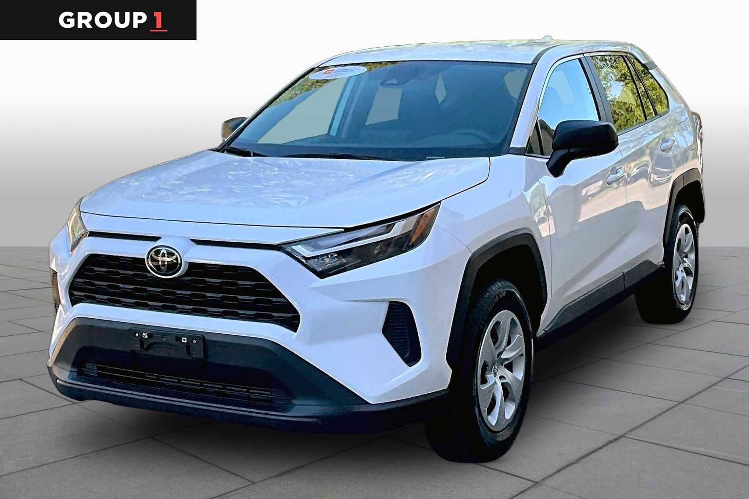 Certified 2024 Toyota RAV4 LE AWD/4WD image 1