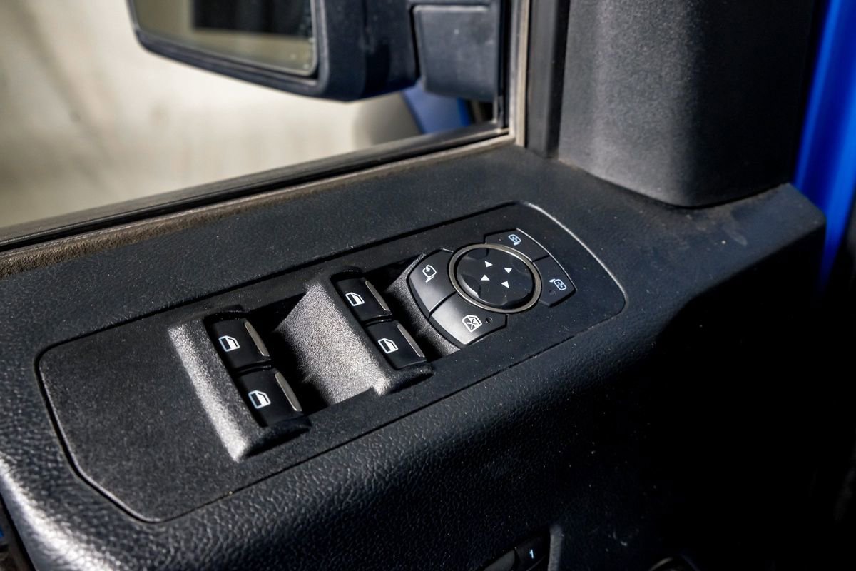 Used 2019 Ford F150 Raptor w/ Equipment Group 802A Luxury image 36