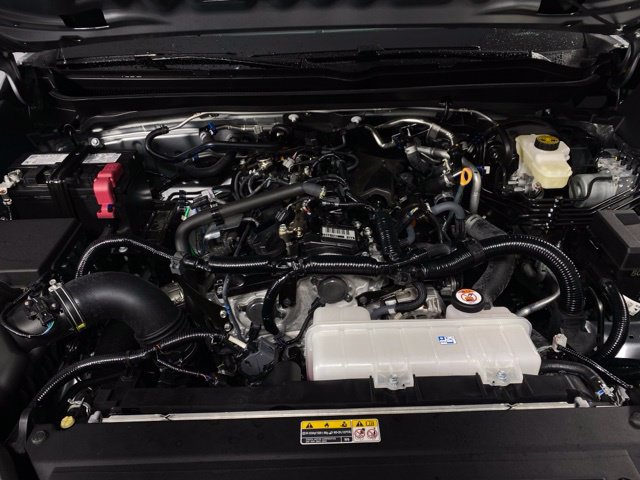 Used 2025 Toyota Tacoma SR w/ Towing Package AWD/4WD image 13