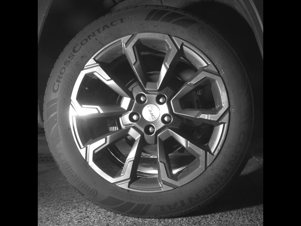 Certified 2026 GMC Terrain Elevation w/ Elevation Premium Package image 17