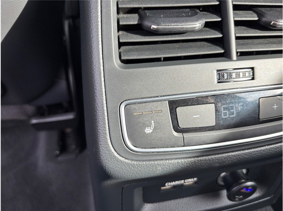 Used 2023 Audi S4 Prestige w/ Prestige Package image 43